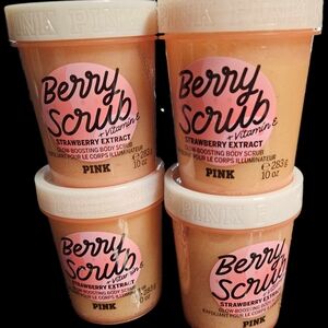 PINK Victoria's Secret Berry Scrub with Vitamin E - O